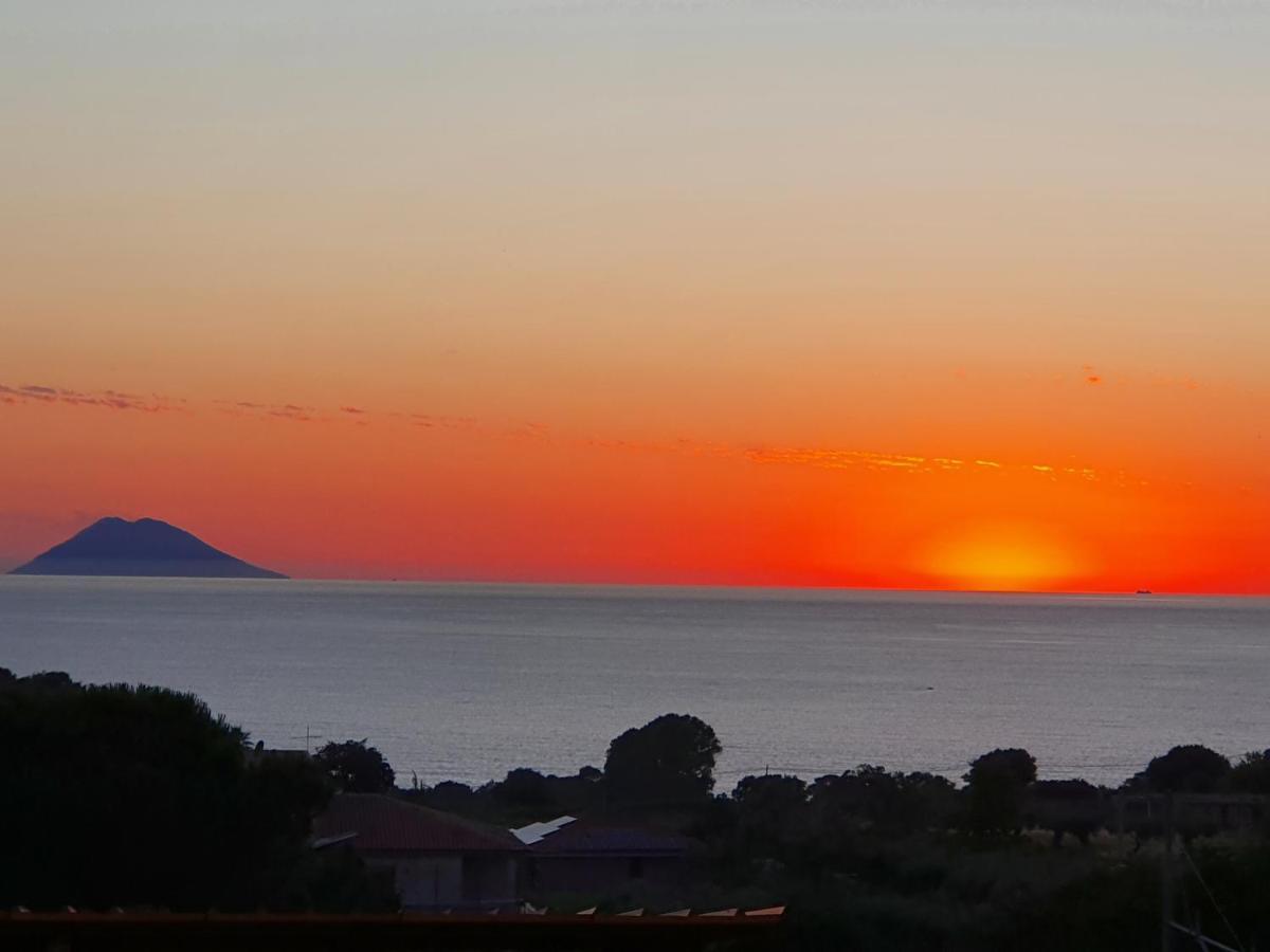 Laura Casa Vacanze Capo Vaticano Exterior photo